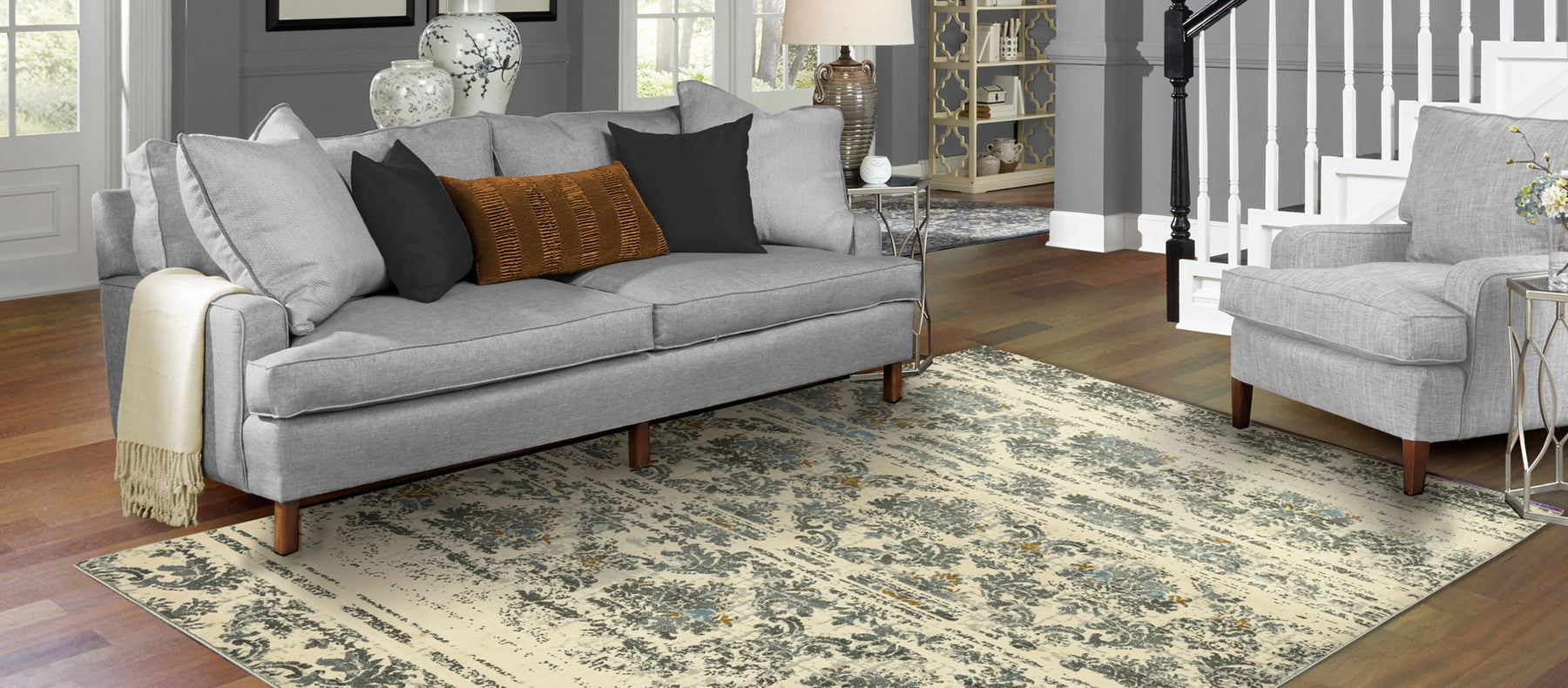 5 Reasons Why Gray Rugs are Trending